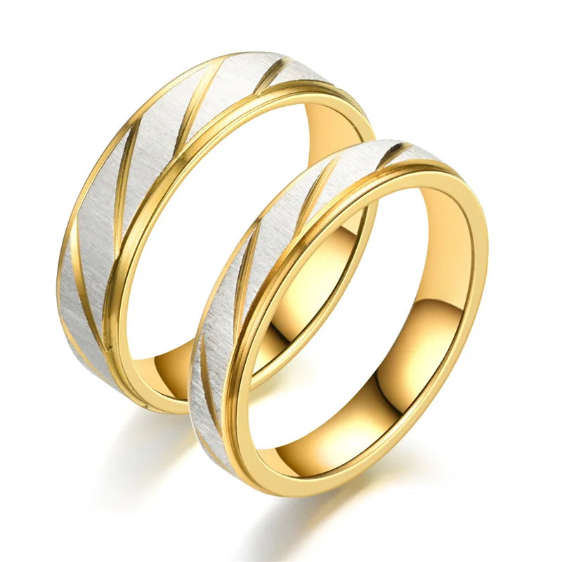 Fashion Gold Stripes Couple Rings