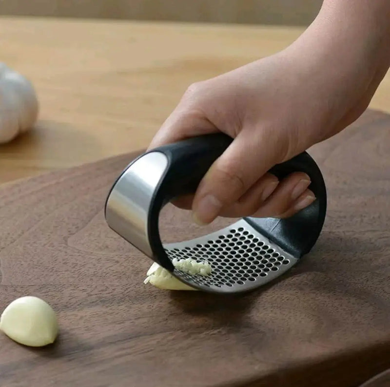 Kitchen Garlic Press