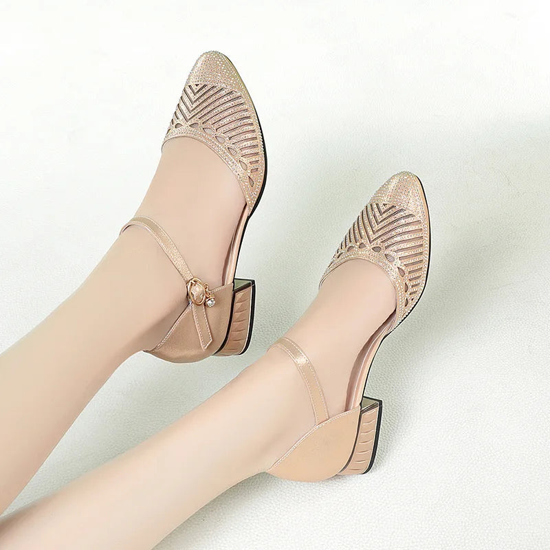 Women Pointed Toe Rhinestones Shoes